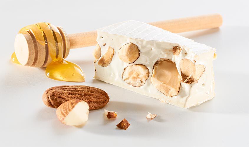 Biscotti e cioccolatini - Torrone Sardo di Tonara Miele e Mandorle