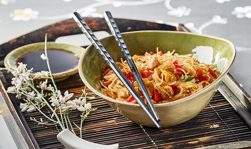 Cibi dal mondo - Spaghetti all'Asiatica con Carne e Verdure