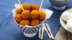 Stuzzichini per aperitivo e finger food - Mozzarelline Impanate