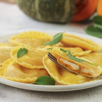 Gnocchi e paste ripiene - GRAN RAVIOLI ALLA ZUCCA