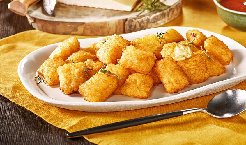 Pur&egrave; e specialit&agrave; di patate - Mini Tasche di Patate al Formaggio di Montagna