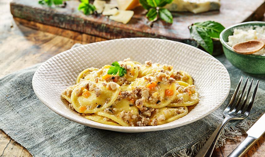 Gnocchi e paste ripiene - Lunette al Rag&ugrave; Bianco