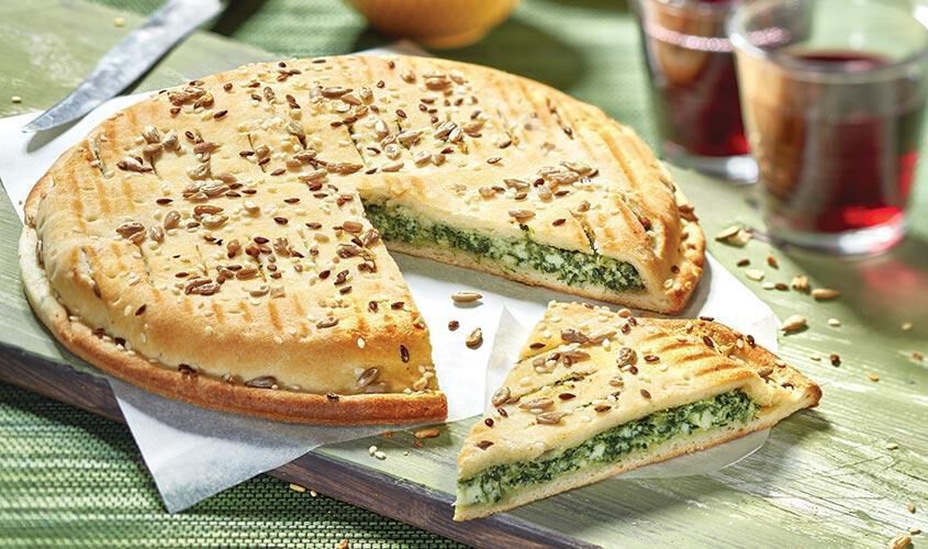 Stuzzichini per aperitivo e finger food - Focaccia Rustica Ricotta e Spinaci
